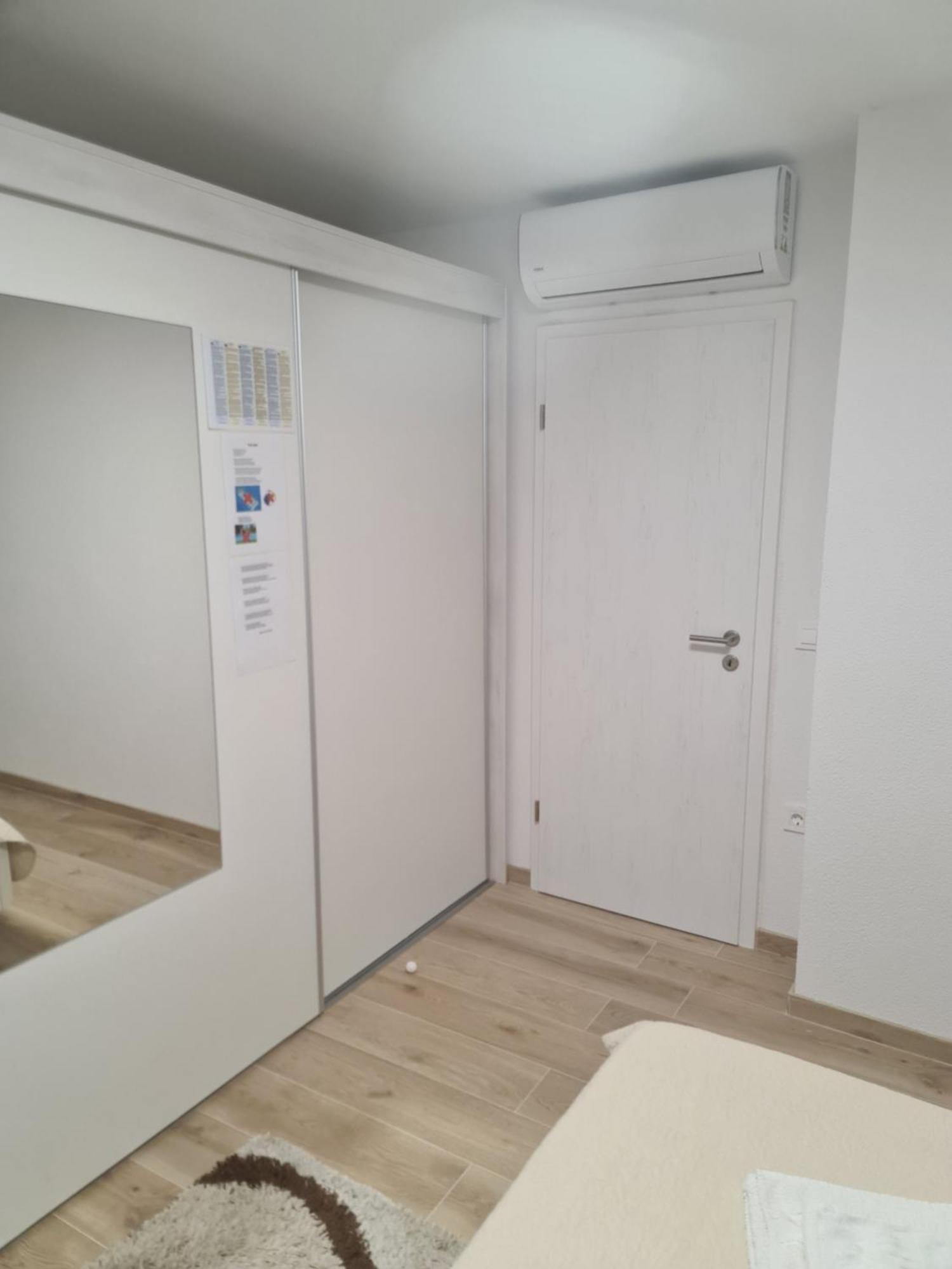 Apartments Julijana 2 Privlaka  Dış mekan fotoğraf